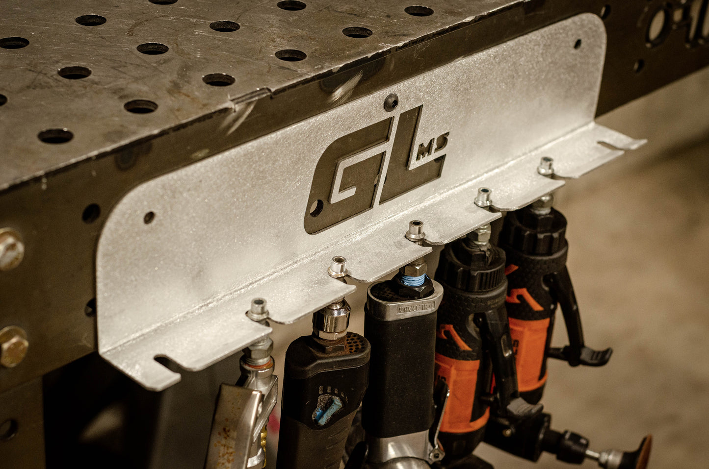 Air tool holder mounted, with air tools