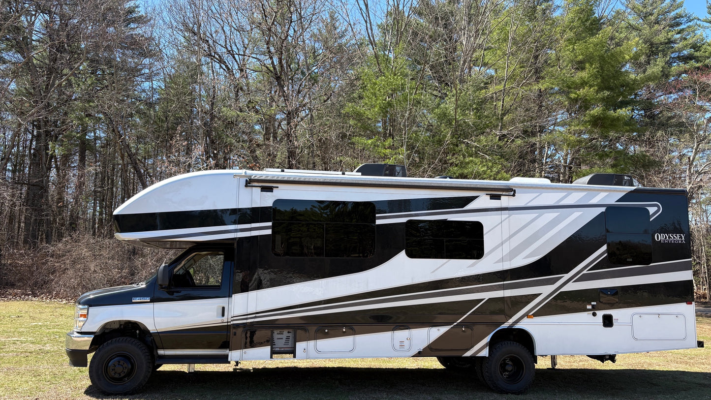 Ford E-Series Class C RV 6‘’ Off Grid Suspension Lift Kit by Weldtec Designs