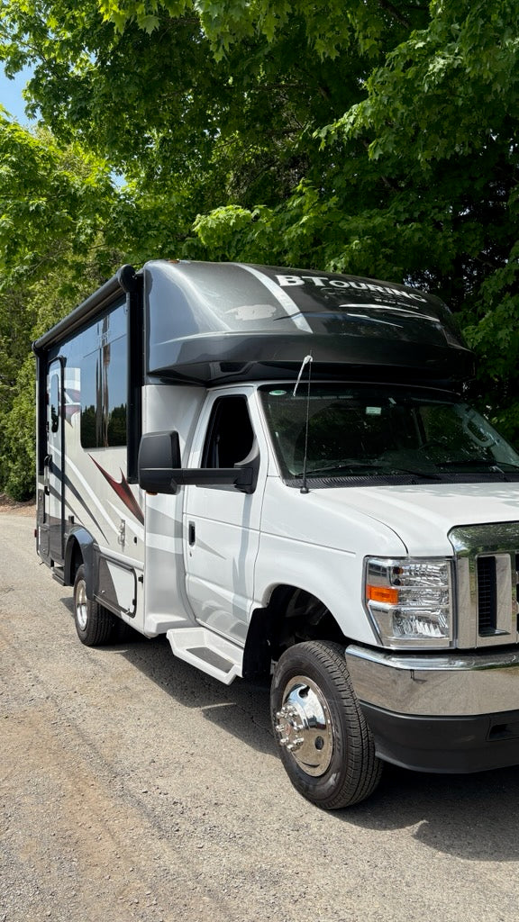 Ford E-Series Class C RV 4‘’ Adventurer Suspension Lift Kit by Weldtec Designs
